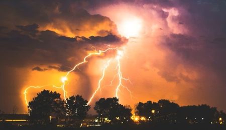 Έντονα καιρικά φαινόμενα αναμένονται και στο Χαλάνδρι