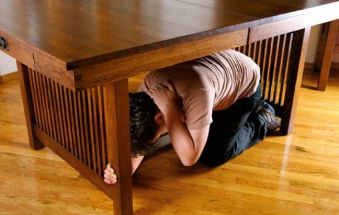 earthquake protect