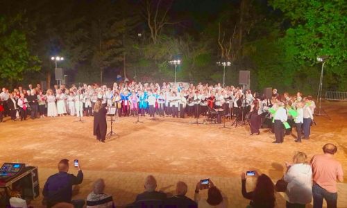 Ολοκληρώθηκε με μεγάλη επιτυχία το 8ο Καλλιτεχνικό Φεστιβάλ Τρίτης Ηλικίας του Δήμου Χαλανδρίου