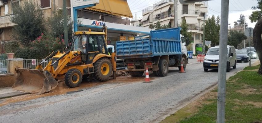 Έκτακτη διακοπή νερού στο Χαλάνδρι – Έσπασε κεντρικός αγωγός της ΕΥΔΑΠ
