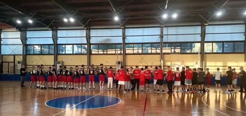 Το Χαλάνδρι άνοιξε την αγκαλιά του στο “Τζάμπολ της Αγάπης”
