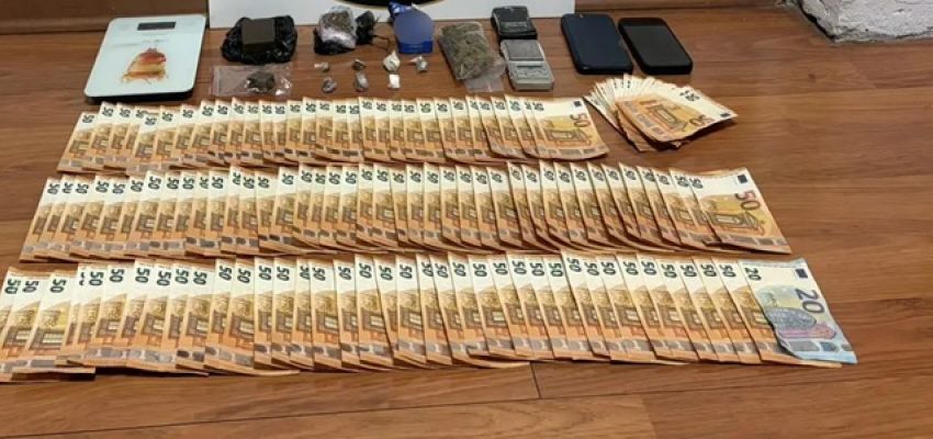 Συμμορία διακινούσε ναρκωτικά στην Αττική – Δύο συλλήψεις σε Χαλάνδρι και Πόρτο Ράφτη