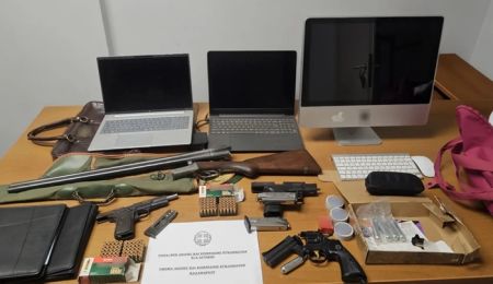 Συνελήφθη 78χρονος στο Χαλάνδρι για κλοπές κατ’ εξακολούθηση από σταθμευμένα οχήματα