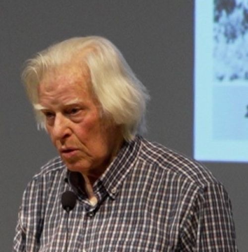 Τελευταίο αντίο του Δήμου Χαλανδρίου στον αντιστασιακό και πανεπιστημιακό Γιάννη Μότσιο