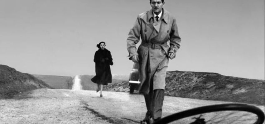 Ciné ΑΡΓΩ: Προβολή της ταινίας “Muerte de un ciclista”, στο Κέντρο Νεότητας Χαλανδρίου