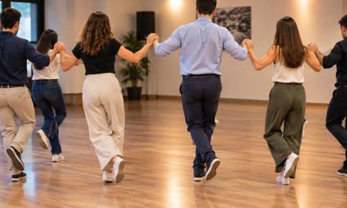 Μαθήματα Παραδοσιακού Χορού με τον Σύλλογο Χαλανδρίου ΑΡΓΩ