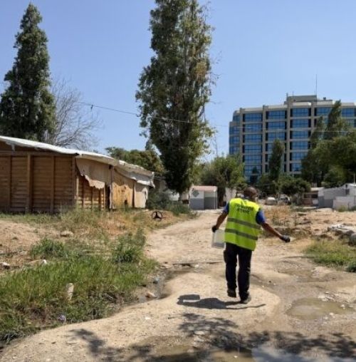 Προληπτικοί ψεκασμοί στο Χαλάνδρι για την αντιμετώπιση του ιού του Δυτικού Νείλου