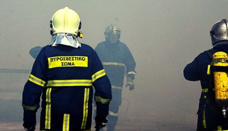 Φωτιά σε διαμέρισμα στο Χαλάνδρι – Απεγκλωβίστηκαν δύο άτομα