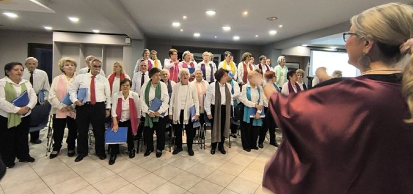 Μια μοναδική βραδιά ποίησης και μουσικής από τη Χορωδία 60+  του Δήμου Χαλανδρίου